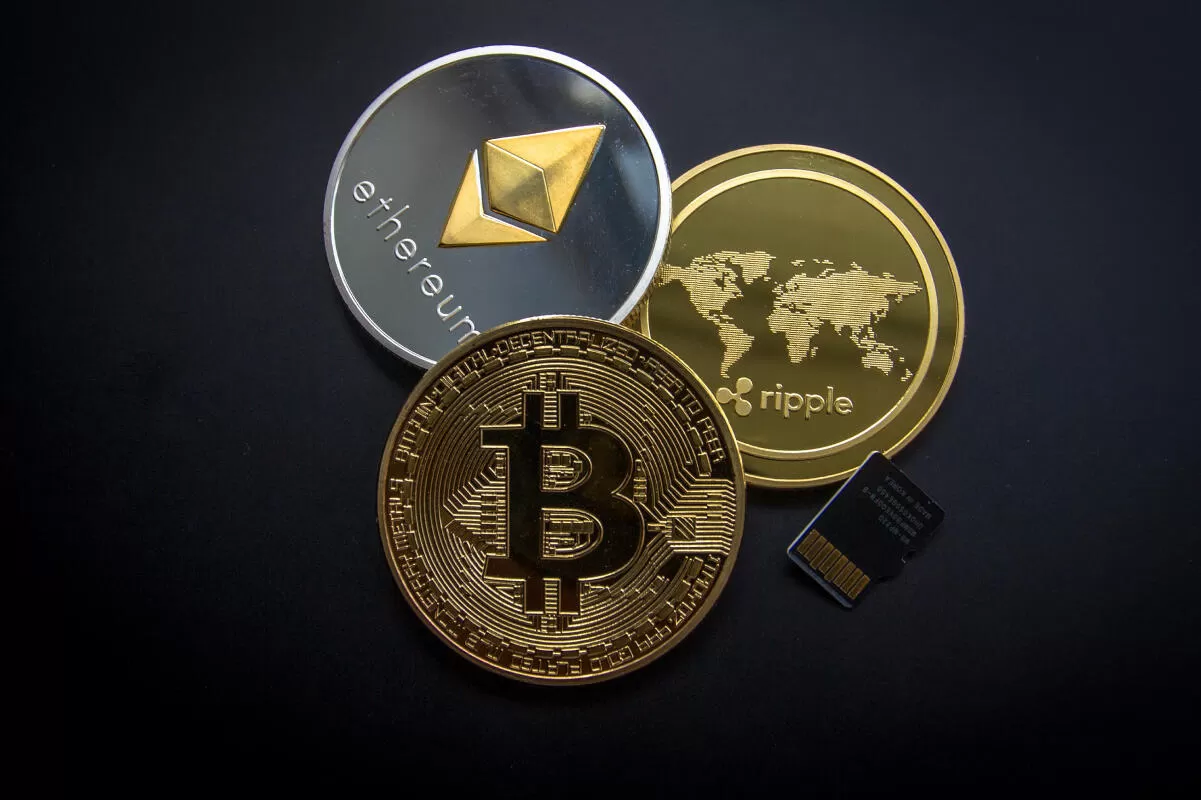 Prediksi BTC, ETH, XRP Usai Reda Konflik AS-Iran Hari Ini